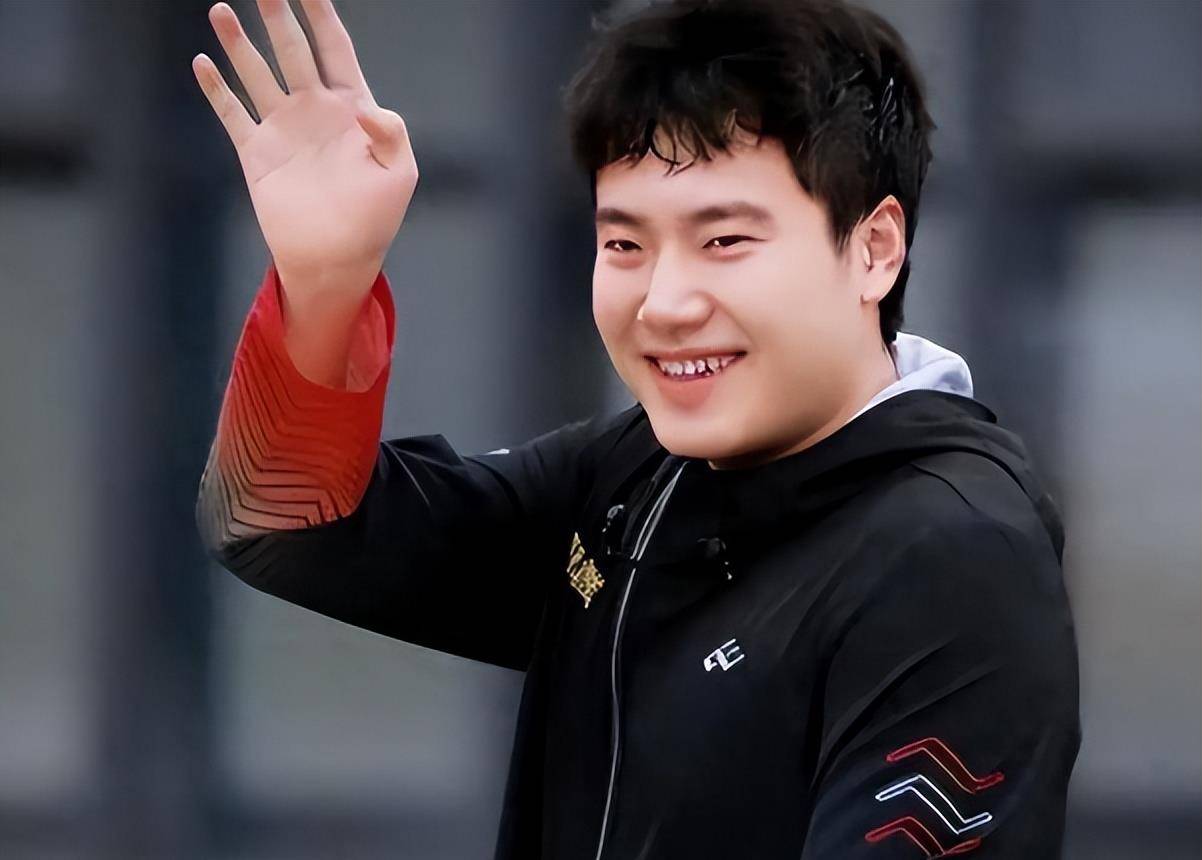 瑞典队轻取日本队,梁靖崑高光表现 瑞典队轻取日本队,梁靖崑高光表现